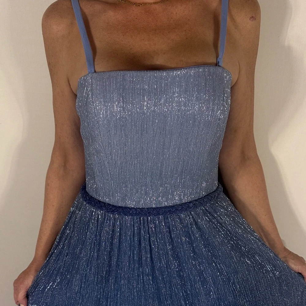 DRESS THE POPULATION BLUE SHIMMER MIDI M